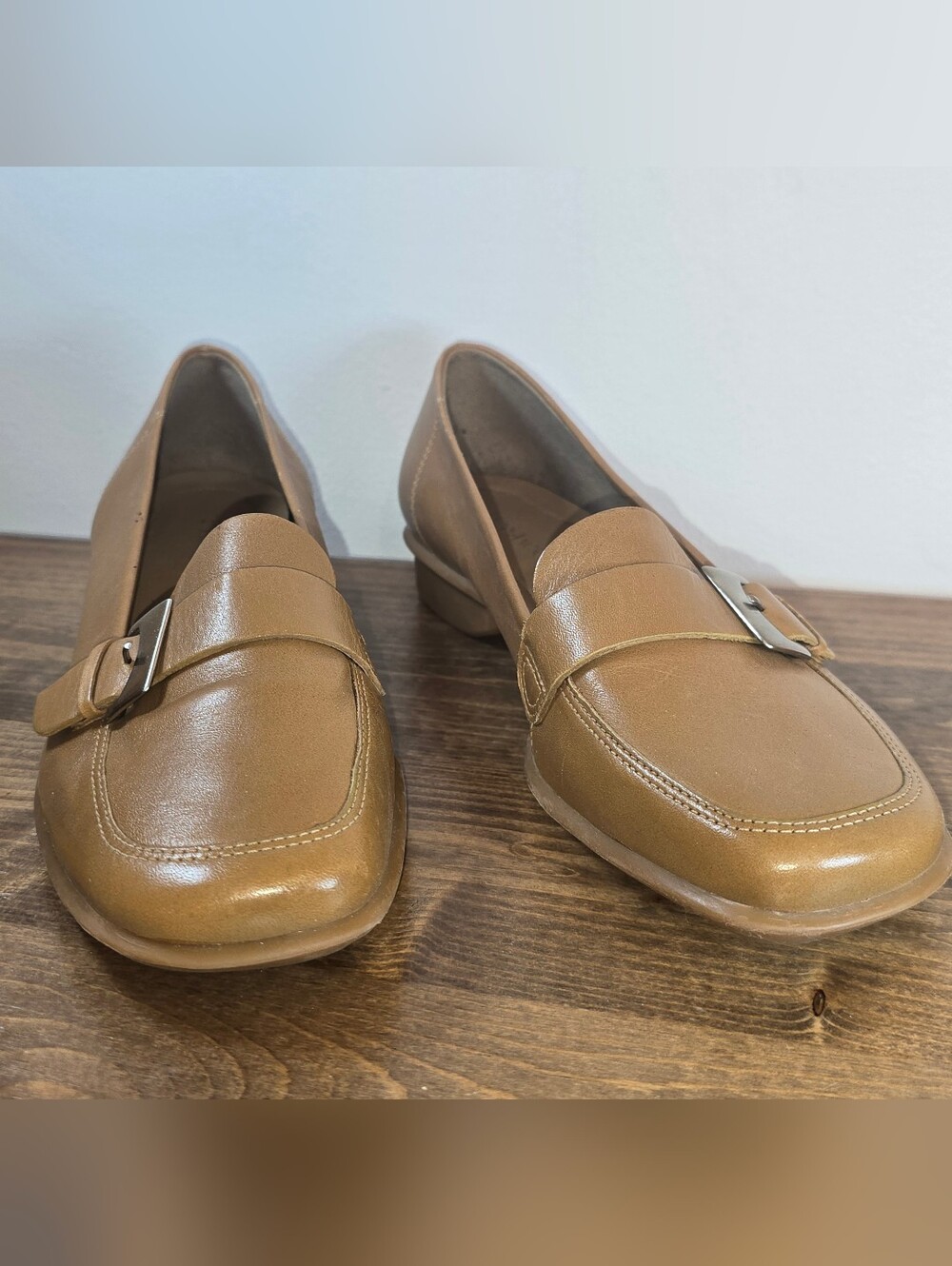 Enzo Angiolini NWOT Tan Leather Buckle Loafers Women's Size 7M - Picture 4 of 10